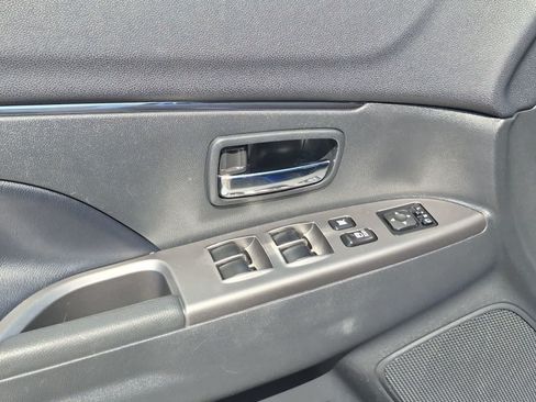 Used 2024 Mitsubishi Outlander Sport SE AWD/4WD image 22