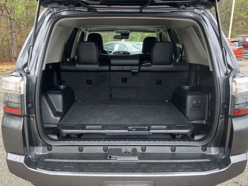 Used 2023 Toyota 4Runner SR5 Premium w/ Moonroof Package image 9