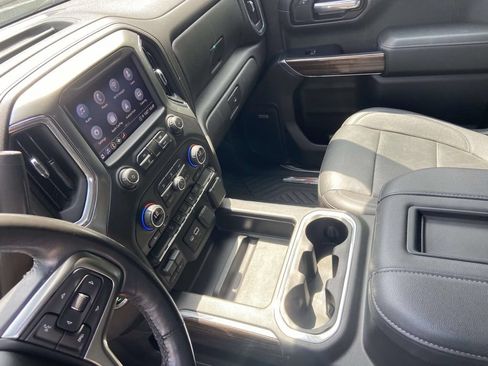 Used 2021 Chevrolet Silverado 1500 LT Trail Boss w/ Convenience Package II AWD/4WD image 29