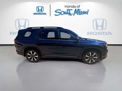 Used 2023 Honda Pilot Elite image 8