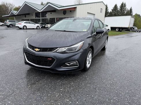 Used 2016 Chevrolet Cruze LT w/ Convenience Package FWD image 1