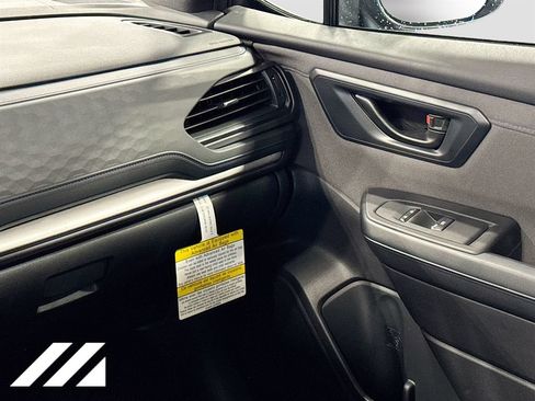 Used 2026 Subaru Forester Premium AWD/4WD image 23