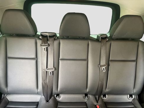 Used 2023 Mercedes-Benz Metris Passenger image 16