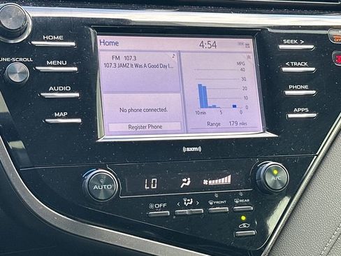 Used 2020 Toyota Camry SE FWD image 20