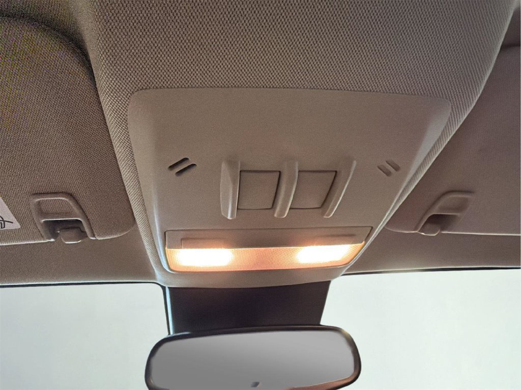 Used 2013 Buick Encore Leather FWD image 16