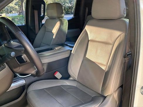 Used 2022 Chevrolet Silverado 1500 LTZ image 18