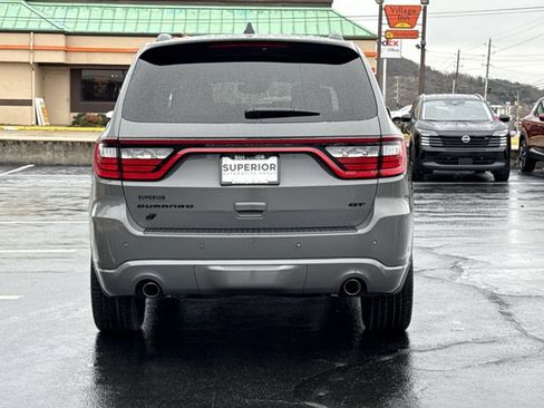 Used 2025 Dodge Durango GT image 4