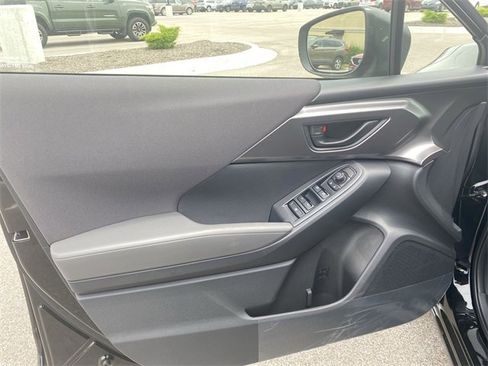 New 2025 Subaru Impreza 2.0i image 9