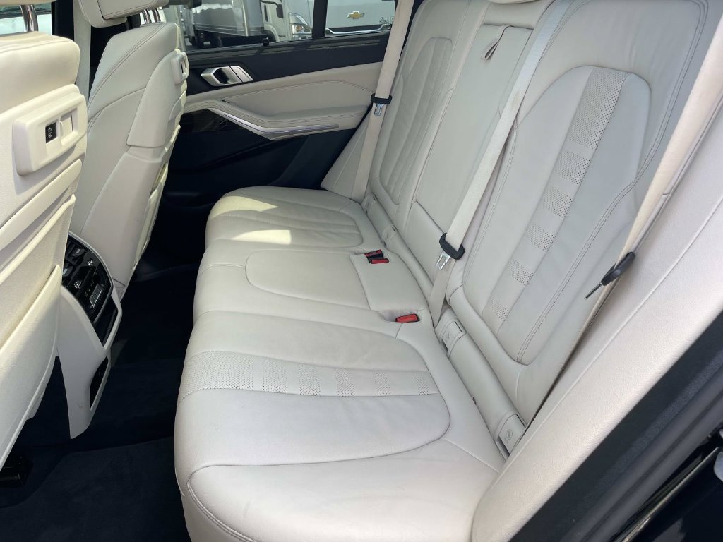 Used 2020 BMW X5 xDrive40i AWD/4WD image 18