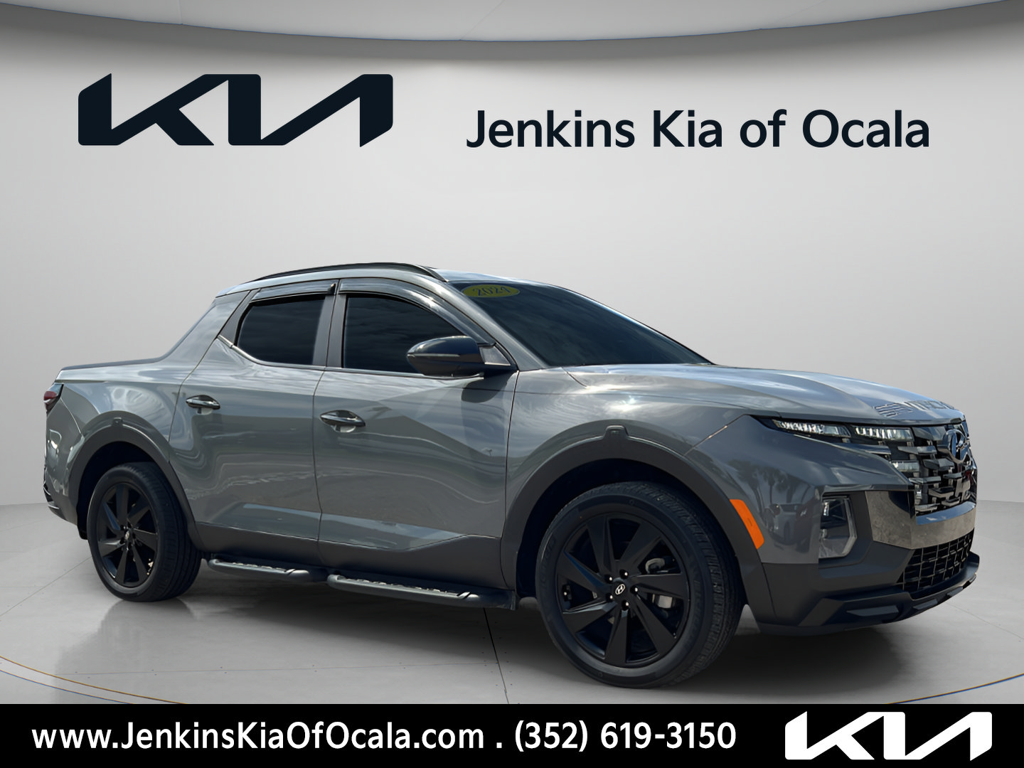 Used 2024 Hyundai Santa Cruz Night AWD/4WD image 1