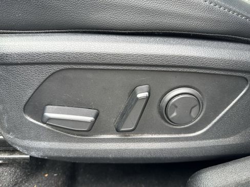 Used 2023 Kia Sportage X-Line w/ X-Line Premium Package AWD/4WD image 13