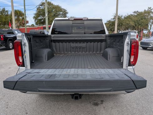 Used 2021 GMC Sierra 1500 SLT w/ SLT Premium Plus Package image 12