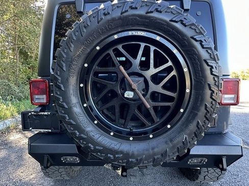 Used 2016 Jeep Wrangler Unlimited Sport w/ Quick Order Package 24S image 36