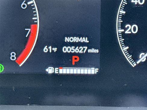 Certified 2025 Honda HR-V Sport image 21