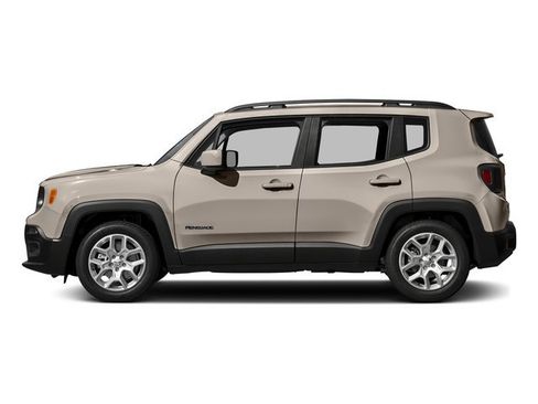 Used 2016 Jeep Renegade Latitude AWD/4WD image 3
