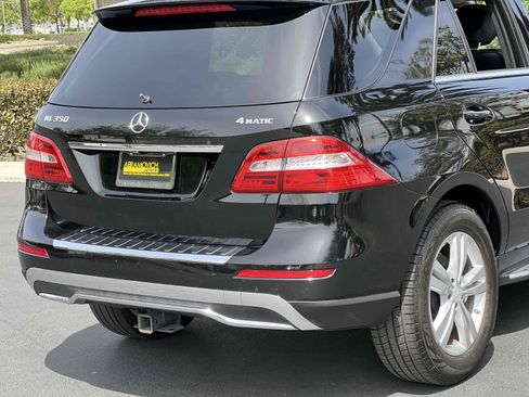 Used 2015 Mercedes-Benz ML 350 4MATIC w/ Premium 1 Package image 39