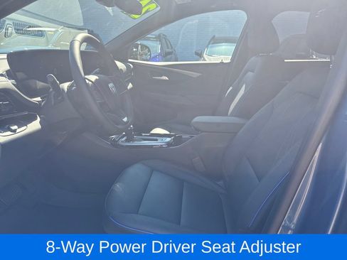 Used 2024 Buick Envista Sport Touring w/ Convenience I Package FWD image 11