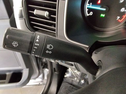 Used 2023 Ford F150 XLT image 14