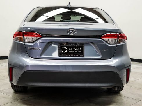 Used 2023 Toyota Corolla LE image 9