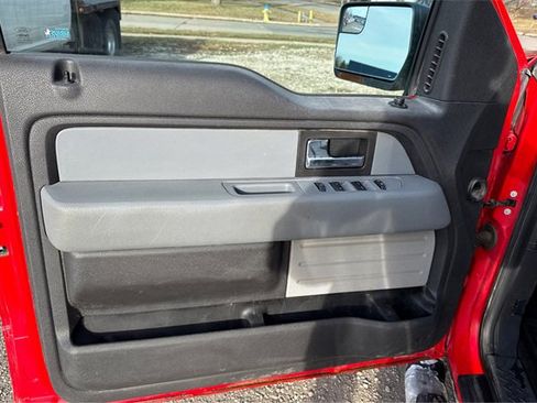 Used 2014 Ford F150 XLT w/ Equipment Group 301A Mid image 19