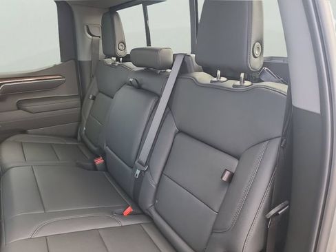 New 2026 Chevrolet Silverado 1500 LT Trail Boss w/ LT Trail Boss Premium Package AWD/4WD image 12