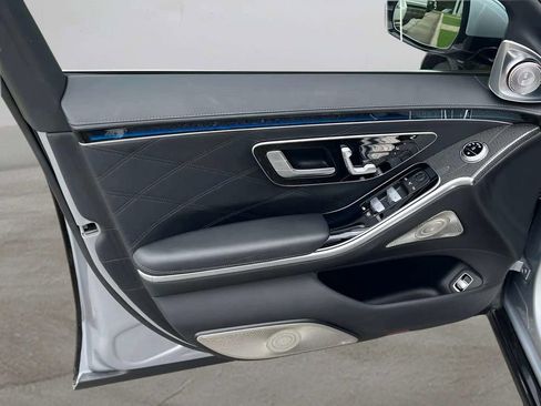 Used 2022 Mercedes-Benz Maybach S 580 4MATIC image 16