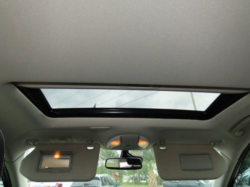 Used 2019 INFINITI QX60 Luxe w/ Essential Package image 22