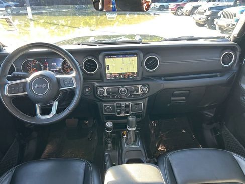 Certified 2022 Jeep Gladiator Overland w/ Popular Equipment Package image 32