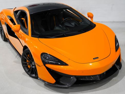 Used 2017 McLaren 570S Coupe RWD image 29