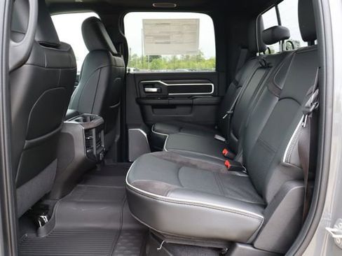 New 2026 RAM 3500 Laramie AWD/4WD image 48