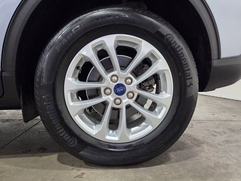 Certified 2022 Ford Escape SE image 22