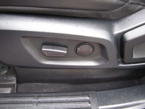 Used 2020 Ford Ranger Lariat w/ Technology Package RWD image 38