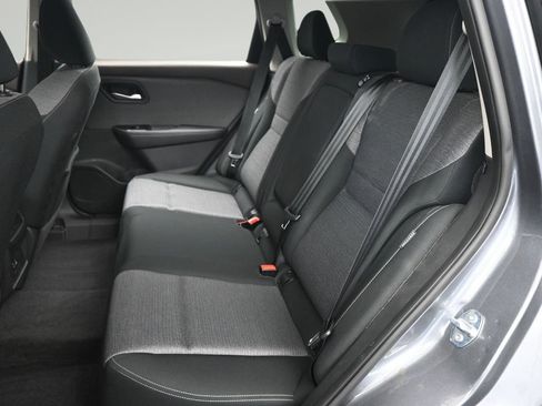 Certified 2023 Nissan Rogue SV FWD image 11
