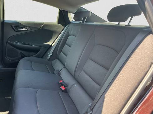 Used 2021 Chevrolet Malibu LS FWD image 13