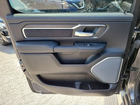 Used 2025 RAM 1500 Laramie w/ Night Edition AWD/4WD image 10