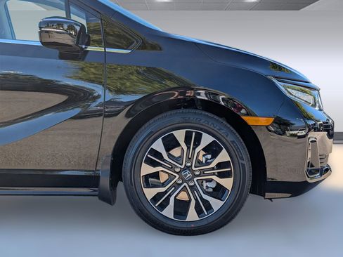 New 2026 Honda Odyssey Elite image 12
