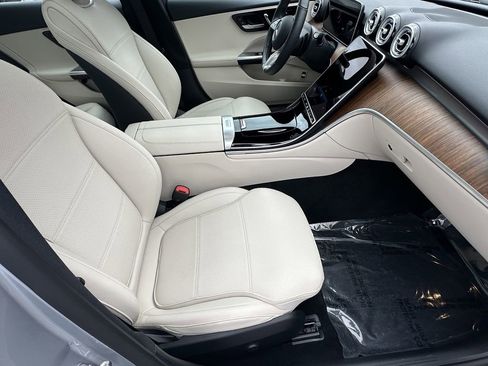 Certified 2025 Mercedes-Benz C 300 4MATIC Sedan image 15