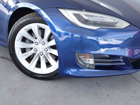 Used 2018 Tesla Model S 75D AWD/4WD image 4