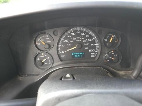 Used 2004 GMC Savana 3500 image 14