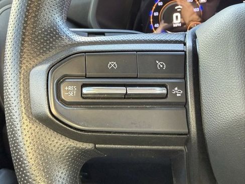 Used 2024 Chevrolet Colorado Trail Boss w/ Technology Package image 15