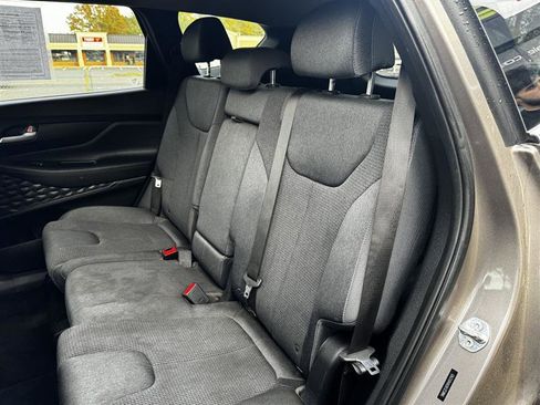Used 2019 Hyundai Santa Fe SE AWD/4WD image 23