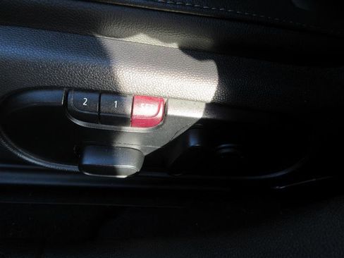 Used 2017 MINI Cooper Clubman S image 19