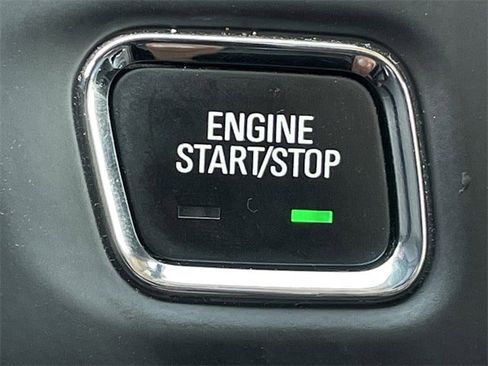 Used 2023 GMC Acadia Denali image 20