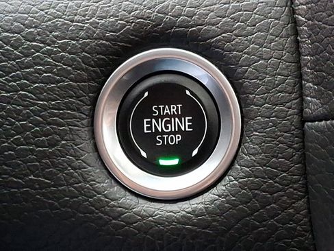 Certified 2024 GMC Yukon XL Denali image 26