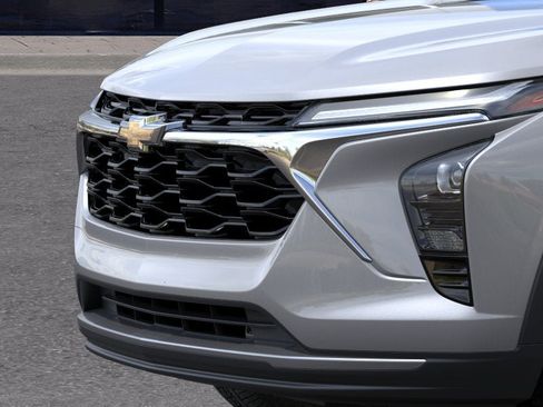 New 2026 Chevrolet Trax LT w/ LT Convenience Package FWD image 37