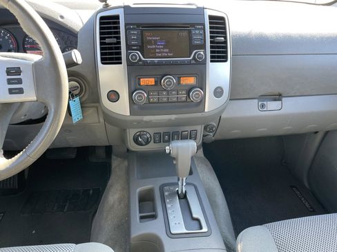 Used 2017 Nissan Frontier SV w/ SV Value Truck Package image 19