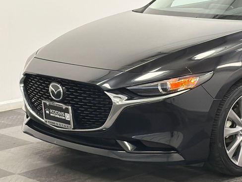 Used 2020 MAZDA MAZDA3 AWD Sedan w/ Preferred Package image 2