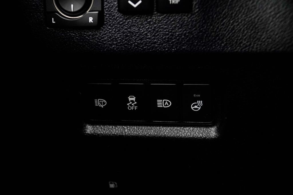 Used 2023 Lexus GX 460 Premium AWD/4WD image 40