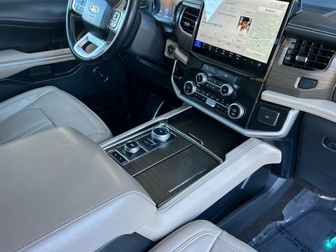 Certified 2023 Ford Expedition Limited AWD/4WD image 13