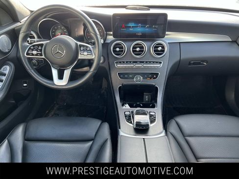 Used 2019 Mercedes-Benz C 300 4MATIC Sedan image 16